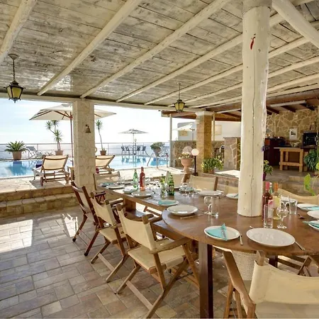 Paramonas Sleeps 10 Pool Air Con Wifi Villa Paramonas (Corfu)